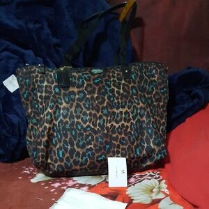 Coach 2PC Huge Leopard Print Tote Bag & Accesory Clutch Blue Accents
